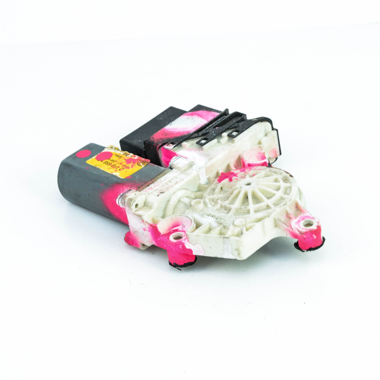 Motoras Macara Vw Golf 4 1997-2004 Spate Dreapta 1J4959812C, 9776-101438-203, 9776101438203, F005S00050