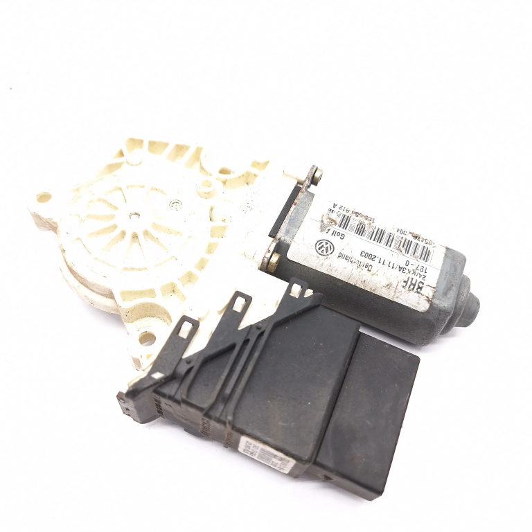 Motoras Macara Vw Golf 4 1997-2004 Spate Dreapta 1C0959812A, 9776105407301, F005S00060, 9776105407-301, 105476301, 39102906, 119434, 053600601, 101388102, 7746002301, 05113634 Bosch