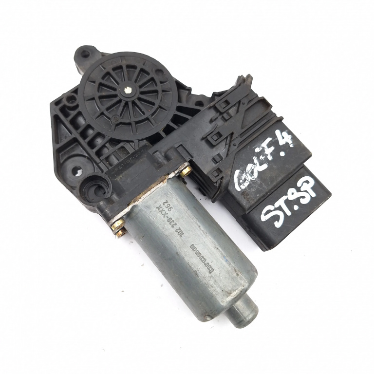 Motoras Macara Vw Golf 4 1997-2004 Spate Stanga 0130821767, 101439202, 05076610, H105S26160299, 102239Xxx, 102239962 Bosch, Brose
