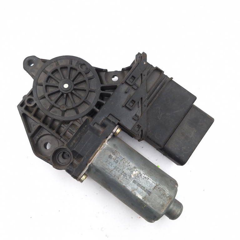 Motoras Macara Vw Golf 4 1997-2004 Spate Stanga 0130821767, 105406301, 05074280, Hw02S0002151001, 210913, 102239Xxx Bosch