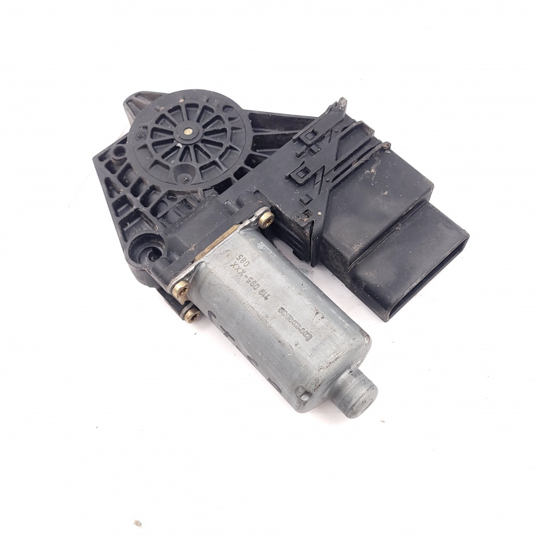 Motoras Macara Vw Passat B5, B5.5 1996-2005 1.9 Tdi Atj Motorina Spate Stanga 9776101439203, F005S00049, 9776-101439-203, 119095Xxx Bosch