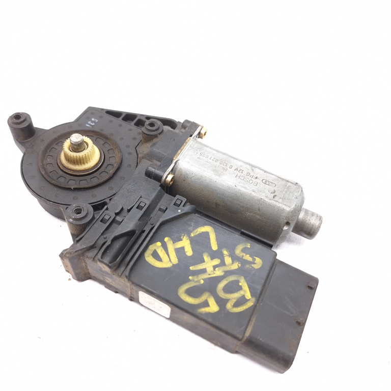 Motoras Macara Vw Passat B5, B5.5 1996-2005 Fata Stanga 0130821695, 119091Xxx Bosch