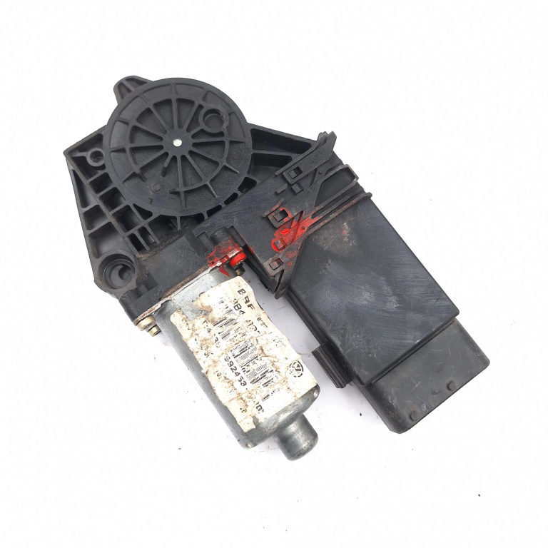 Motoras Macara Vw Passat B5, B5.5 1996-2005 Fata Stanga 0130821695, 9776105404301, F005S00057, 9776105404-301, 3B4837751Fd Bosch