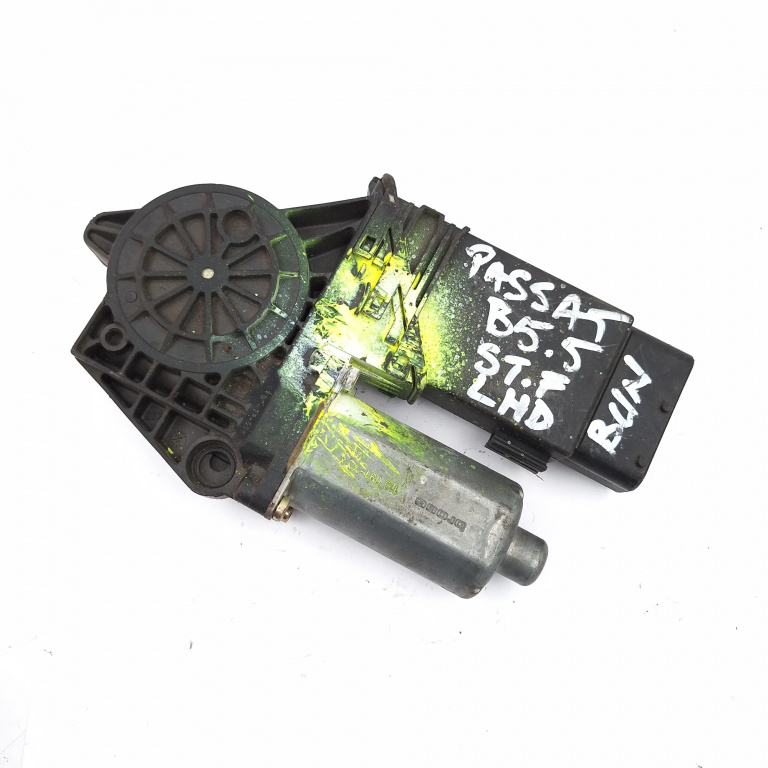 Motoras Macara Vw Passat B5, B5.5 1996-2005 Fata Stanga 0130821695, 105404301, 05074200, Hw01S0001211200, 251917, 119091Xxx Bosch