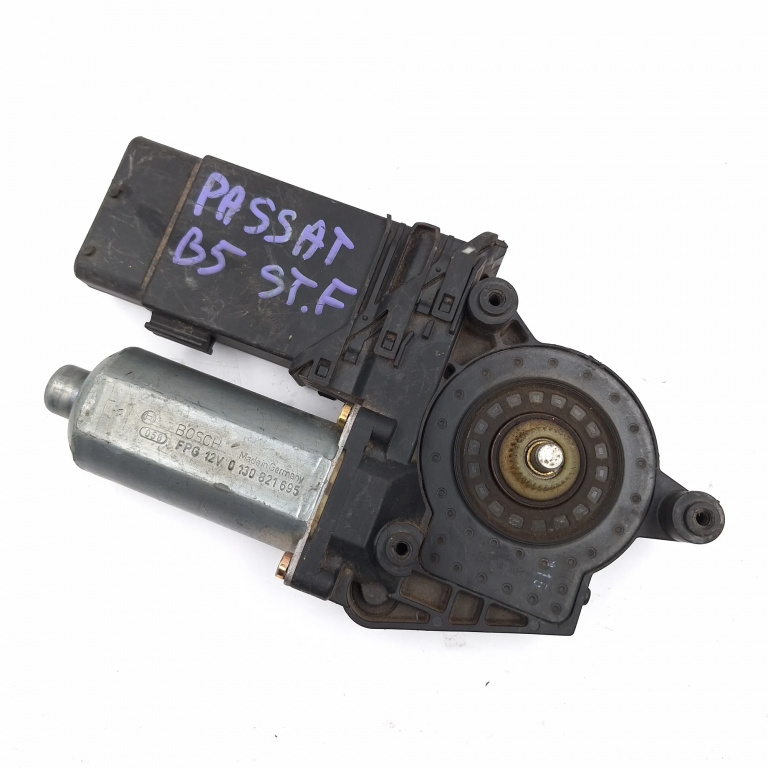 Motoras Macara Vw Passat B5, B5.5 1996-2005 Fata Stanga 0130821695, 101435203, 05076470, 7110699, 242045, 119091Xxx Bosch