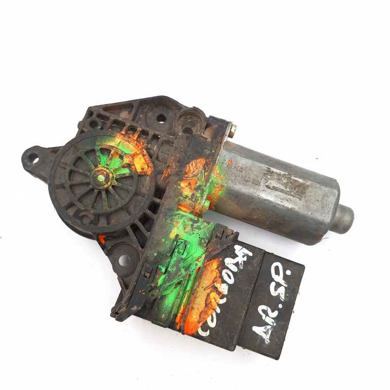 Motoras Macara Vw Passat B5, B5.5 1996-2005 Spate Dreapta 105407301, 0130821766, 05074285, Hw02S0002121001, 262231, 102238Xxx Bosch