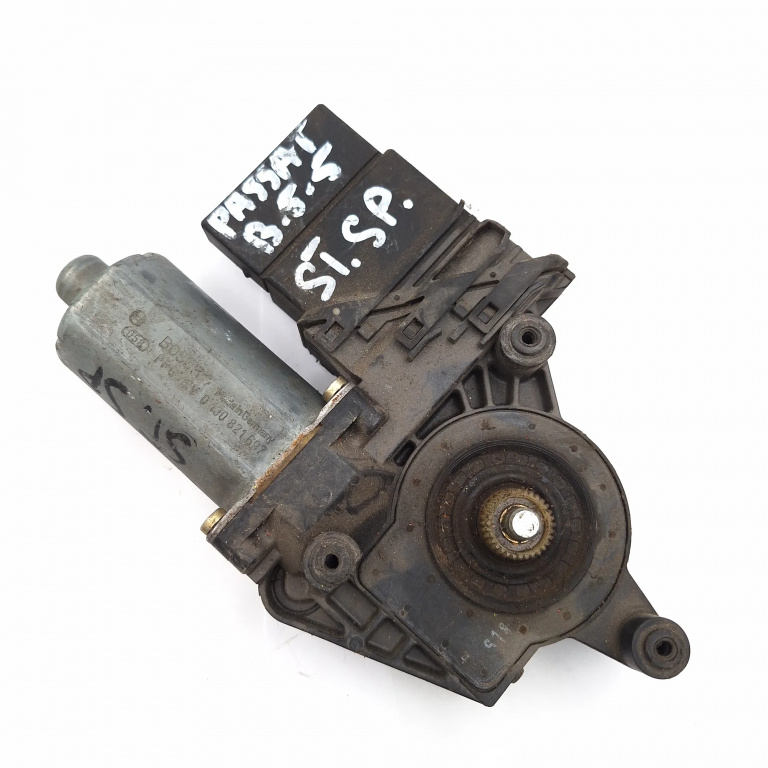 Motoras Macara Vw Passat B5, B5.5 1996-2005 Spate Stanga 0130821697, 105406301, 05074280, 105406-301, Hw02S0002020801, 241859, 119095Xxx Bosch