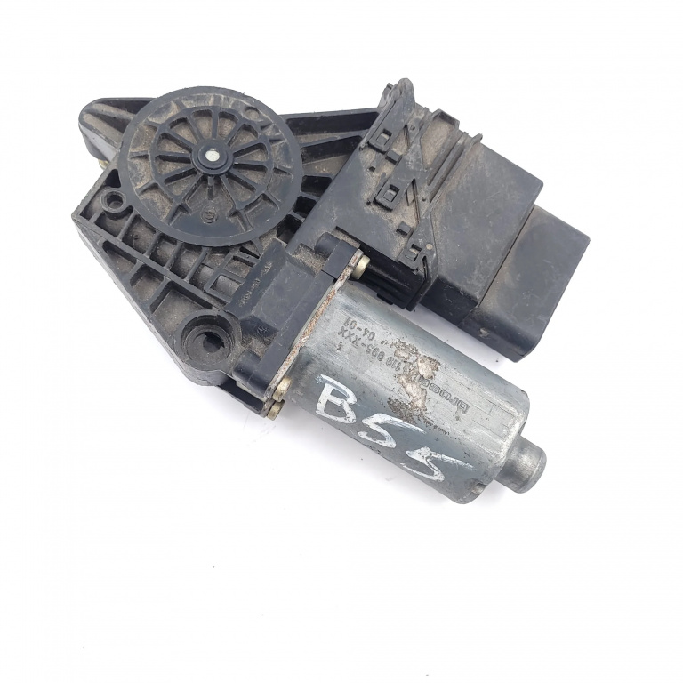 Motoras Macara Vw Passat B5, B5.5 1996-2005 Spate Stanga 105406301, 05074280, S0202160104, 105406-301, 050742.80, 261244, 0130821697, 119095Xxx, 10546301, 10546-301, 05 0742 80, 0 130 821 897 Brose