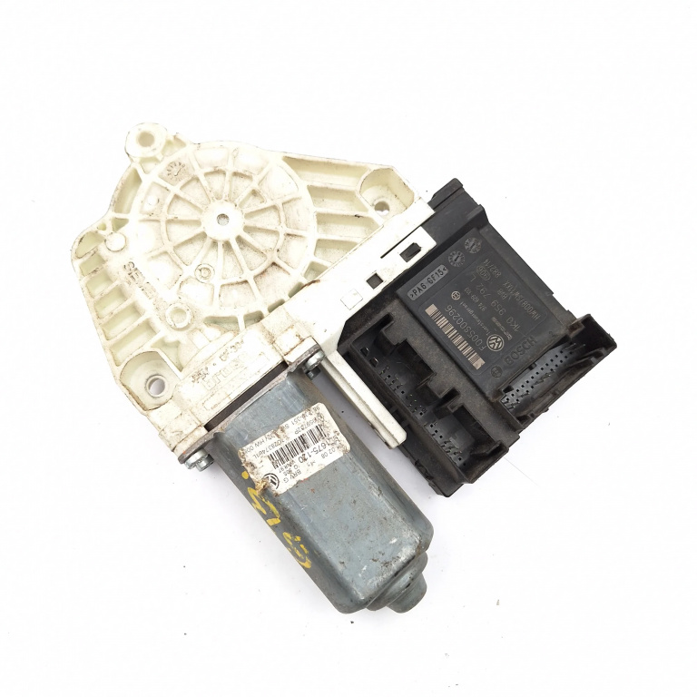 Motoras Macara Vw Passat B6 2005-2010 Fata Dreapta 1K0959792L, F005S00296, 1K0959702P, 0536009302, 992729105, 7746015005, 15028430 Bosch, Brose