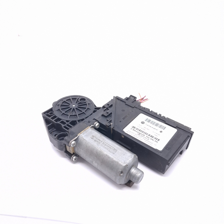 Motoras Macara Vw Phaeton (3D) 2002-2016 3.0 V6 Tdi 4Motion Bmk Motorina Spate Stanga 3D0959703D, E038060531A, 0130821965, E840311002, 43660302, 05074366, 6012921 Bosch
