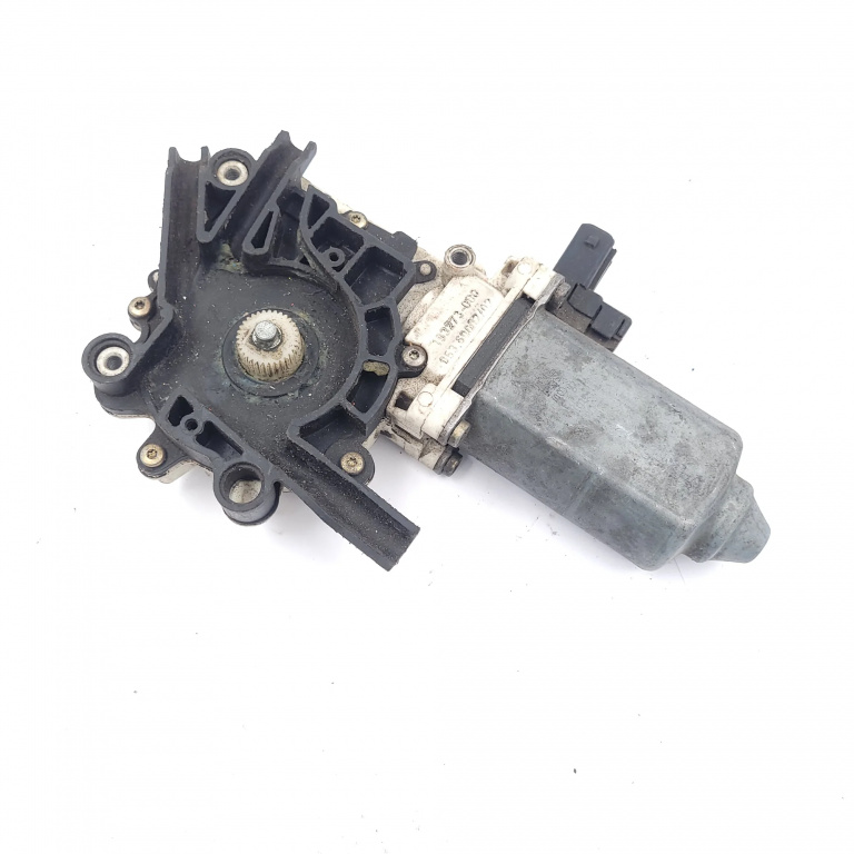 Motoras Macara Vw Polo (6N1) 1994-1999 Fata Stanga 193273000, 0536000202, 193273-000, 053.6000202