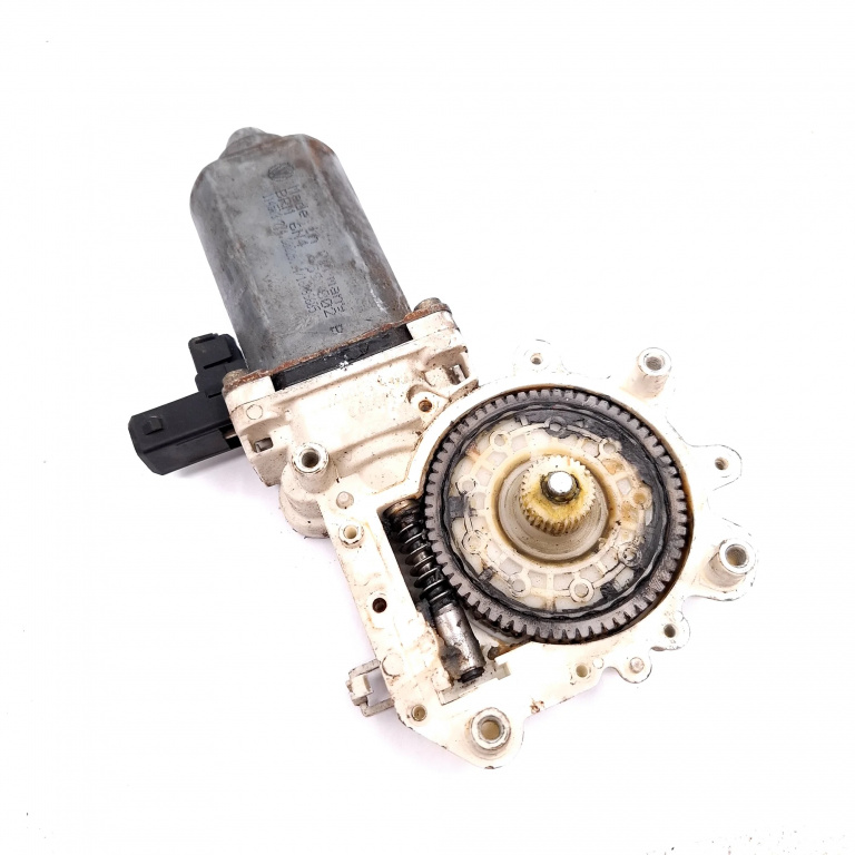 Motoras Macara Vw Polo (6N2) 1999-2001 Fata Stanga 0536000202, 7740002501, 16083605, 193273 Brose