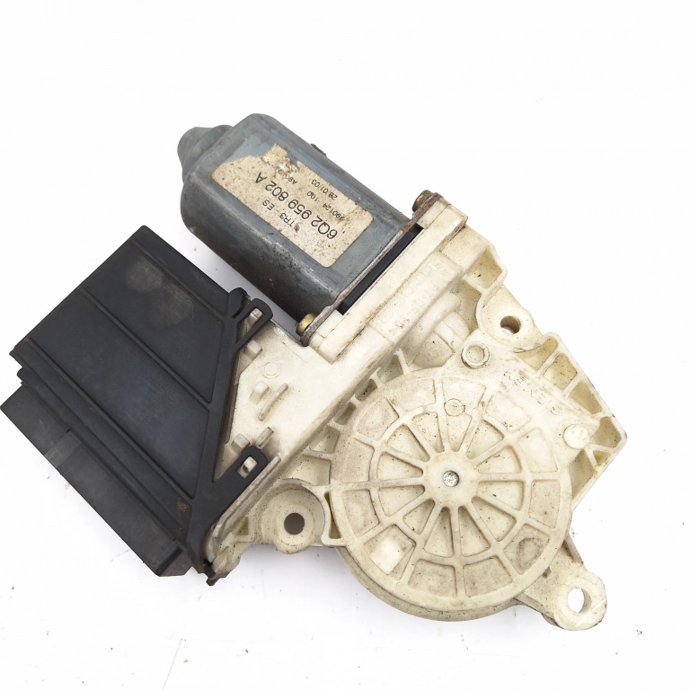 Motoras Macara Vw Polo (9N, 9N3) 2002-2010 Fata Stanga 6Q2959802A, 104379101, 05074100, 580090, 130103, 990124100, 101387102, 7746002102, 20013611 Trw