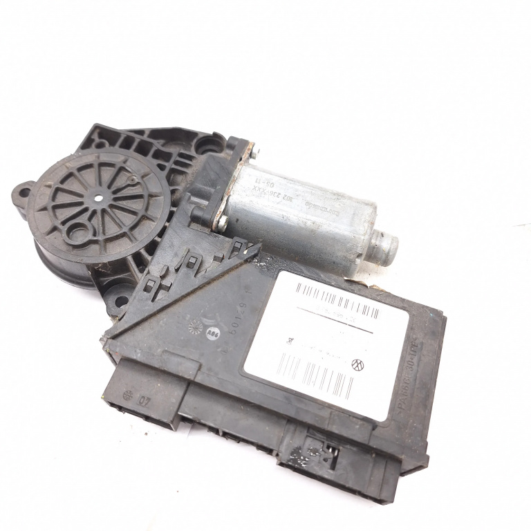 Motoras Macara Vw Touareg (7L) 2002-2010 Fata Stanga 3D1959793E, 7L0959701G, 0130821764, 05074311, 43110302, 601291, 102236Xxx Bosch