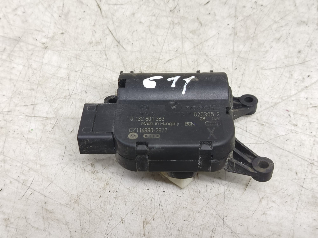 Motoras mixaj aer 0132801363 Volkswagen VW Passat B6 [2005 - 2010]