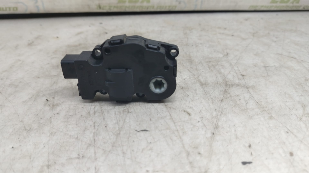 Motoras mixaj aer 410474640 BMW Seria 3 E90 [2004 - 2010] 2.0 d M47N20