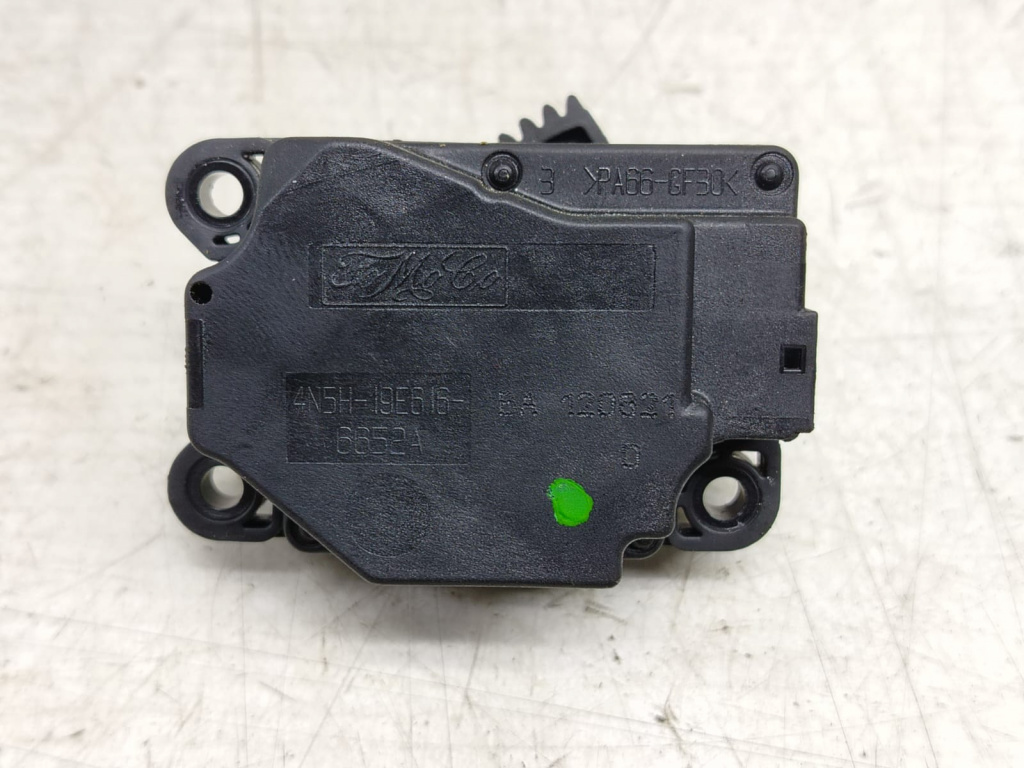 Motoras mixaj aer 4n5h-19e616-6652a Volvo V40 2 [2012 - 2016] 1.6 d D4162T
