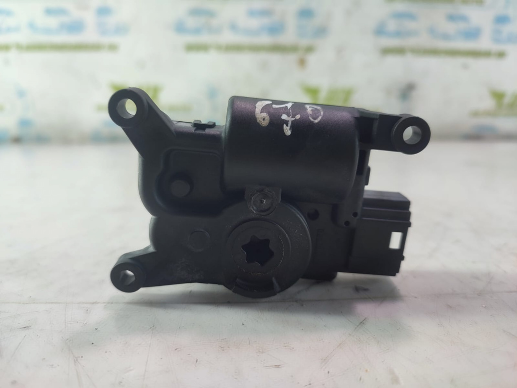 Motoras mixaj aer 5Q0907611 Seat Leon 3 5F [2012 - 2016] 1.4 tsi CMBA