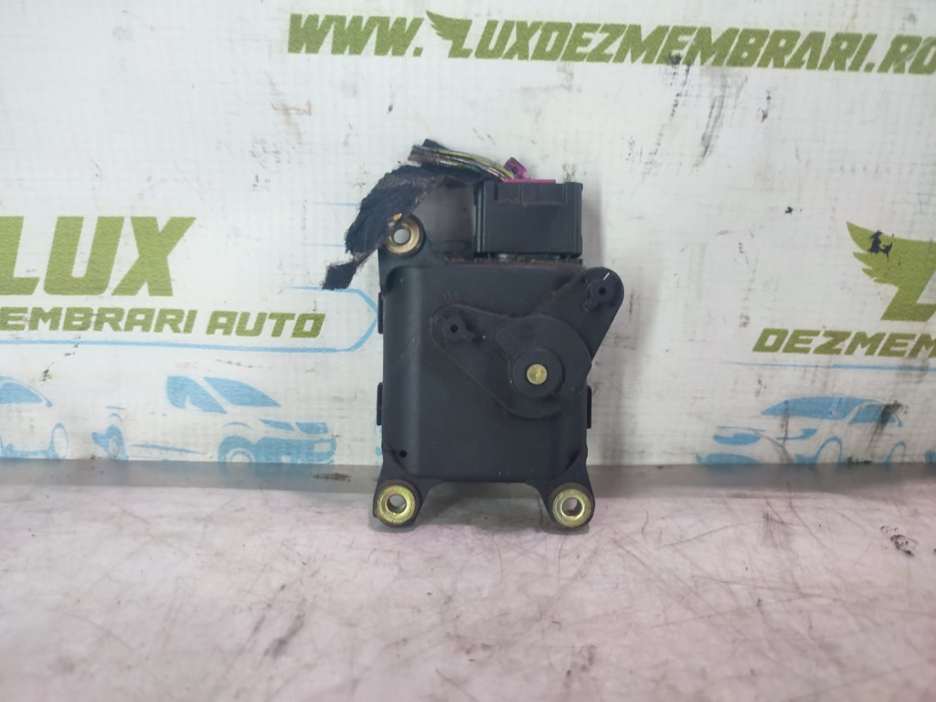 Motoras mixaj aer 8d1820511b Volkswagen VW Passat B5.5 [facelift] [2000 - 2005] 1.9 tdi AVF