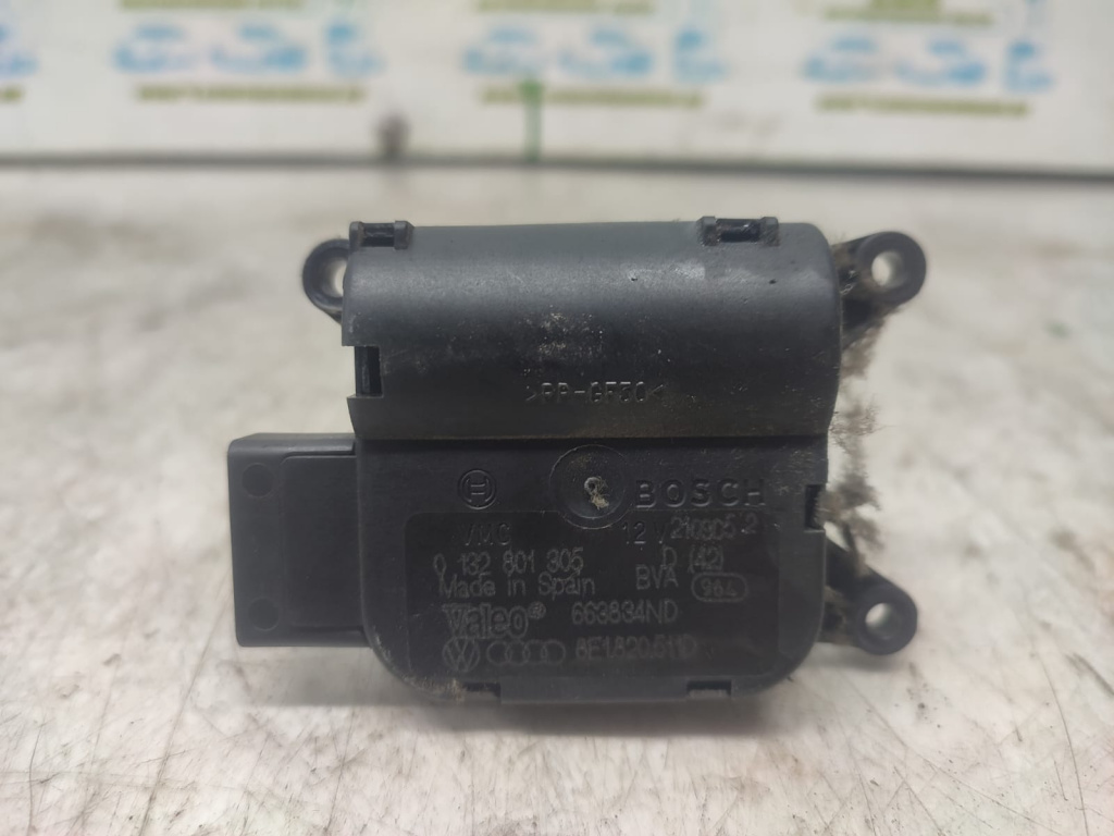 Motoras mixaj aer 8E1820511D Audi A4 B7 [2004 - 2008] 2.0 tdi BLB