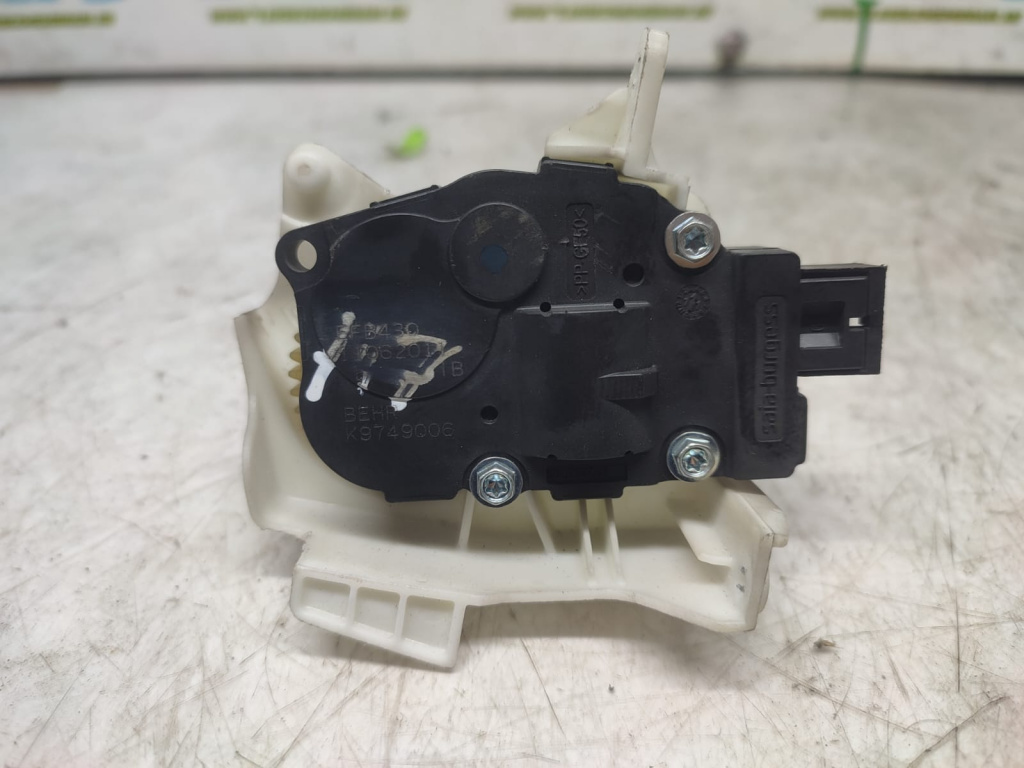 Motoras mixaj aer EFB430 Audi Q5 8R [2008 - 2012] 2.0 tdi CGLB