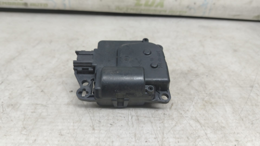 Motoras mixaj aer M8679001 Chrysler Voyager 5 [2007 - 2011] 2.8 crdi vm64c