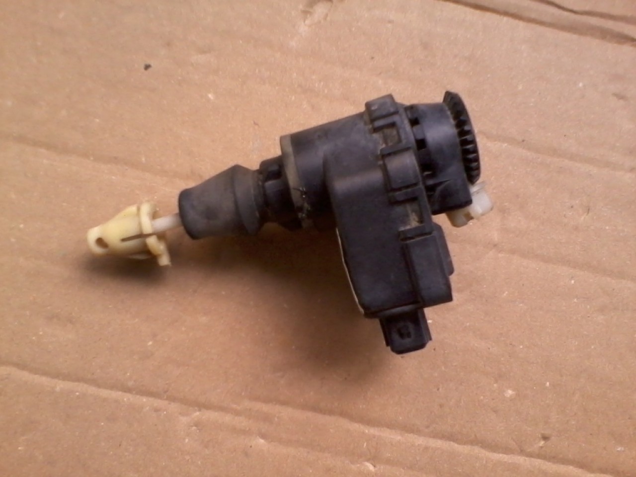 Motoras reglaj far Ford Fiesta III (1989-1995)