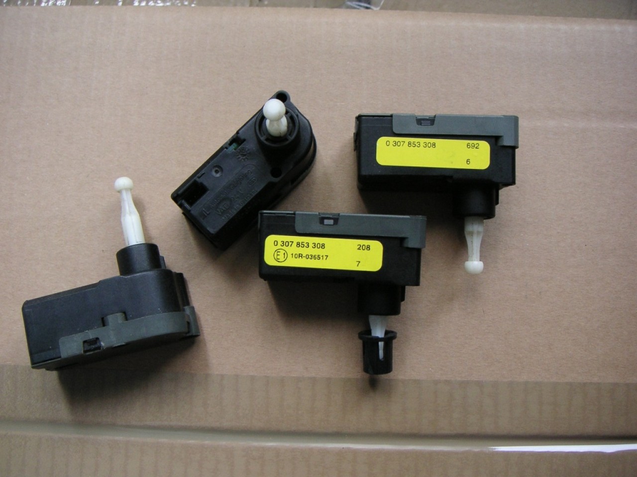 Motoras reglaj far MAN TGA, TGL, TGM, TGS cod 0307853308