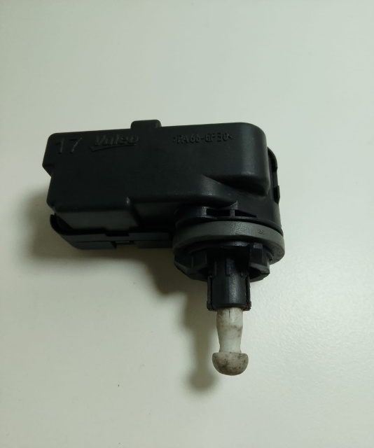 Motoras reglaj faruri 5P0941285 / PA66GF30 Volkswagen VW Polo 4 9N [2001 - 2005]