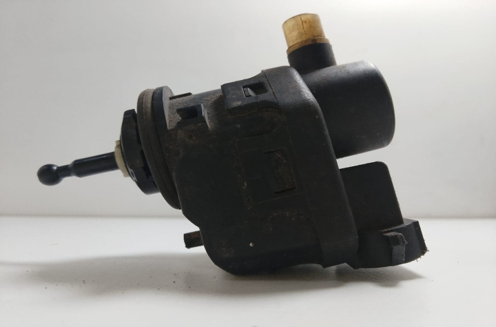 Motoras reglaj faruri 7700420737 Nissan Qashqai J10 [2007 - 2010]
