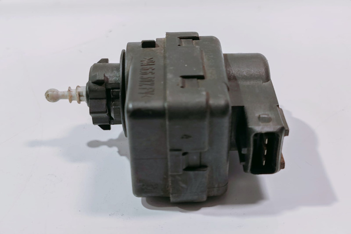 Motoras reglaj faruri Land Rover Freelander [1998 - 2006]