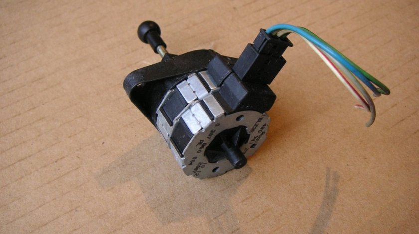 Motoras reglaj faruri Xenon Audi A3 8P, A8 D2, VW Touran, Golf 5, Alfa Romeo 2003-2010, Mercedes W20