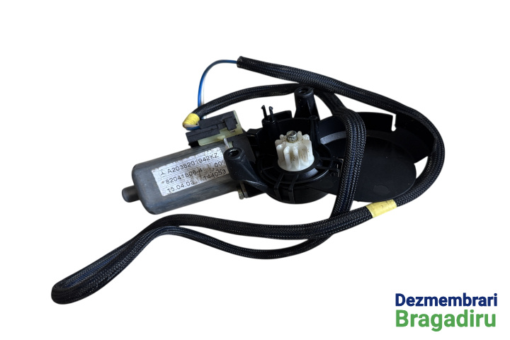 Motoras reglaj scaun Cod: A2038201942 A2038201942 Mercedes-Benz C-Class W203/S203/CL203 [2000 - 2004] wagon 5-usi C 200 Kompressor AT (163 hp)
