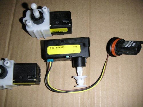 Motoras reglare far Renault Megane 3, Clio 5 cod 0307853325