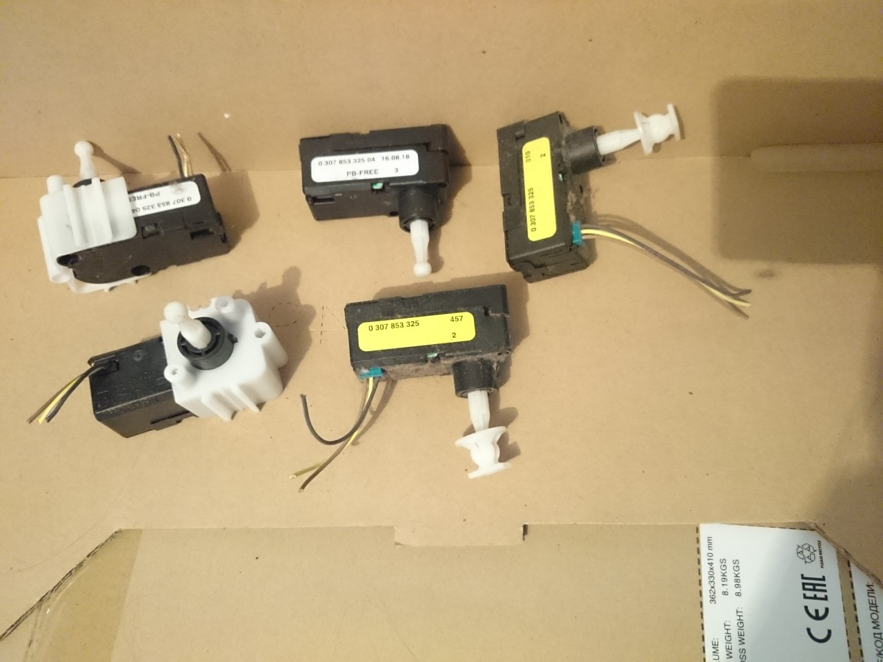 Motoras reglare far Renault Megane 3, Clio 5, Fluence 2009 cod 0307853325