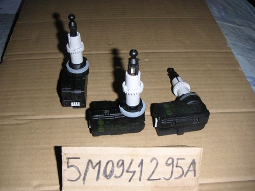 Motoras reglare far VW Golf 6, PLUS, Scirocco cod 5M0941295A