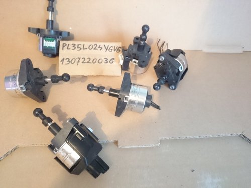 Motoras reglare far Xenon Audi A3 8P, Mercedes ML-Klass, Fiat 500 cod PL35L-024-YGV6, 1307220036