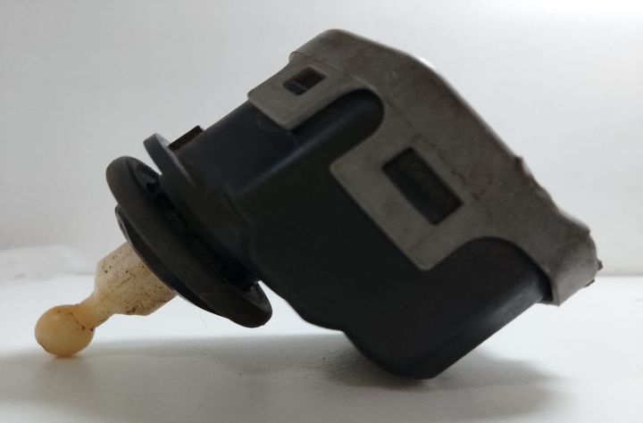 Motoras reglare nivel far 6Y0941295 Skoda Fabia 6Y [1999 - 2004]