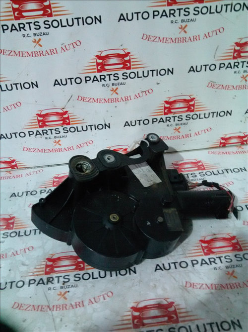 Motoras soft close AUDI A8 3.0 TDI an fabr. 2005