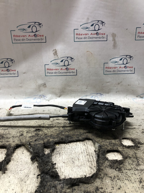 Motoras soft close BMW Seria 2 F45 2.0 Motorina 2016, 734853107