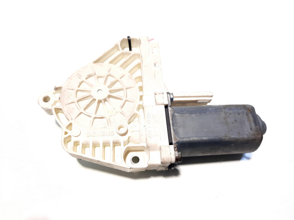 Motoras stanga fata, Vw Passat Variant (3C5) (id:517346)