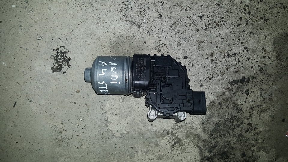 Motoras Stergatoare Cod 8e1955119 Audi A4 B7 2004 2008