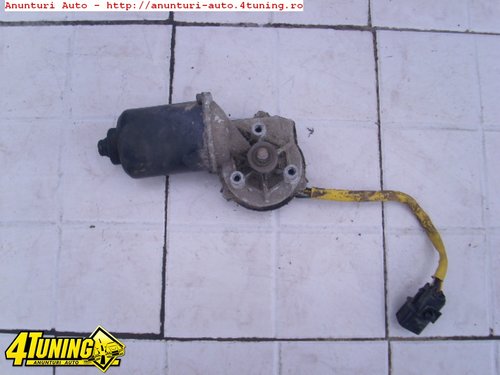 Motoras stergatoare fata Hyundai Santa Fe