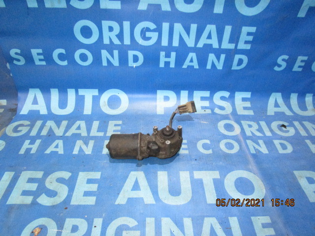 Motoras stergatoare Renault Trafic 2001 (fata)