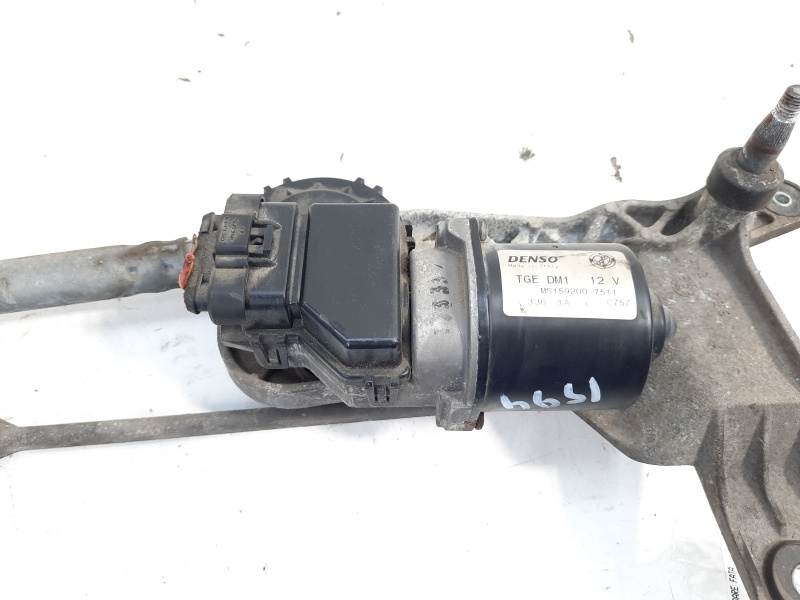 Motoras stergator fata, Fiat Idea (id:603023)