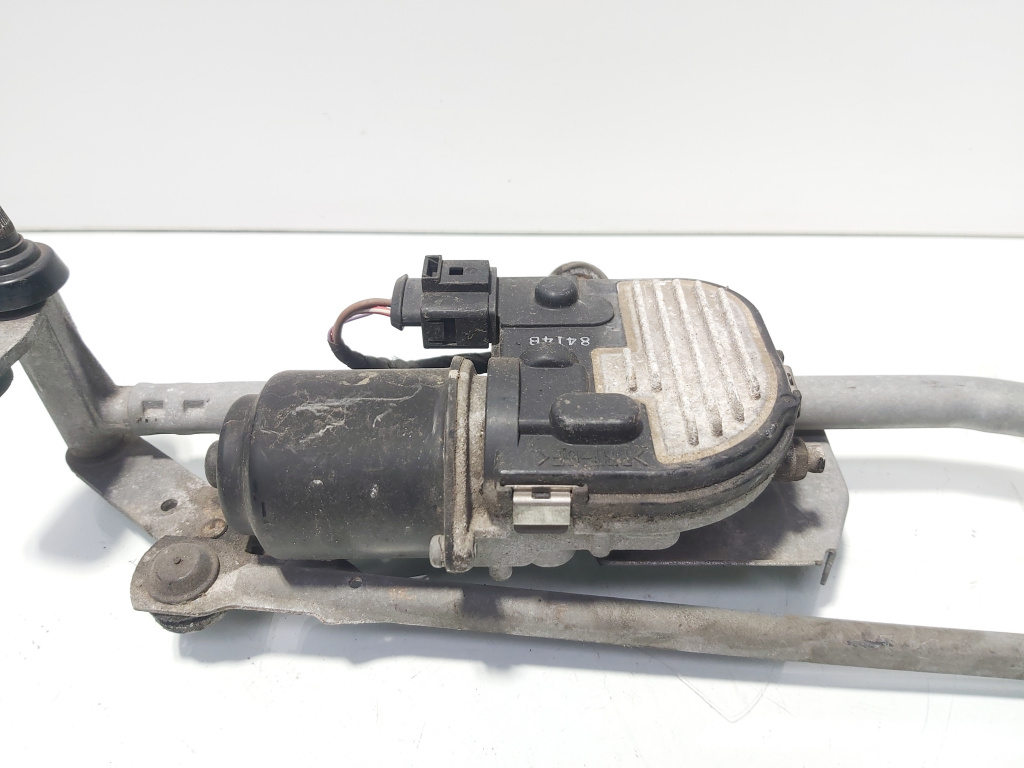 Motoras stergator fata, Volkswagen Passat Variant (3C5) (id:676381)