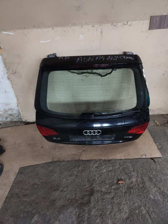Motoras stergator haion Audi A4 B8 1.8 TFSI combi an de fabticatie 2011