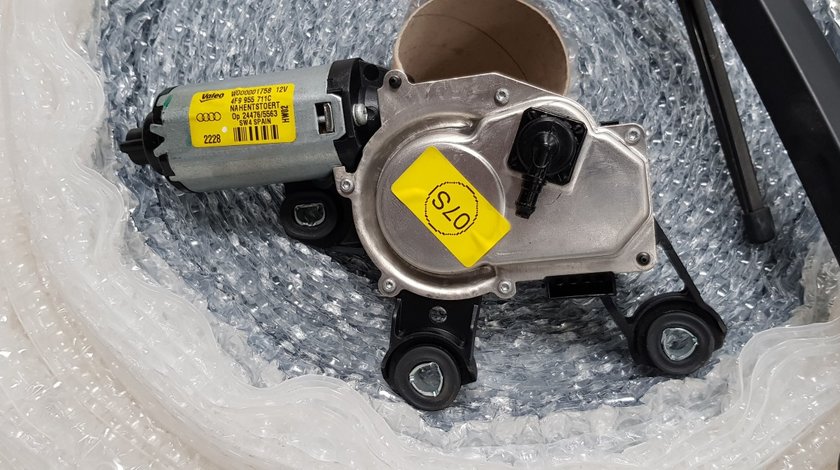 Motoras stergator haion Audi A4 B8 8K 2009 2010 2011 2012