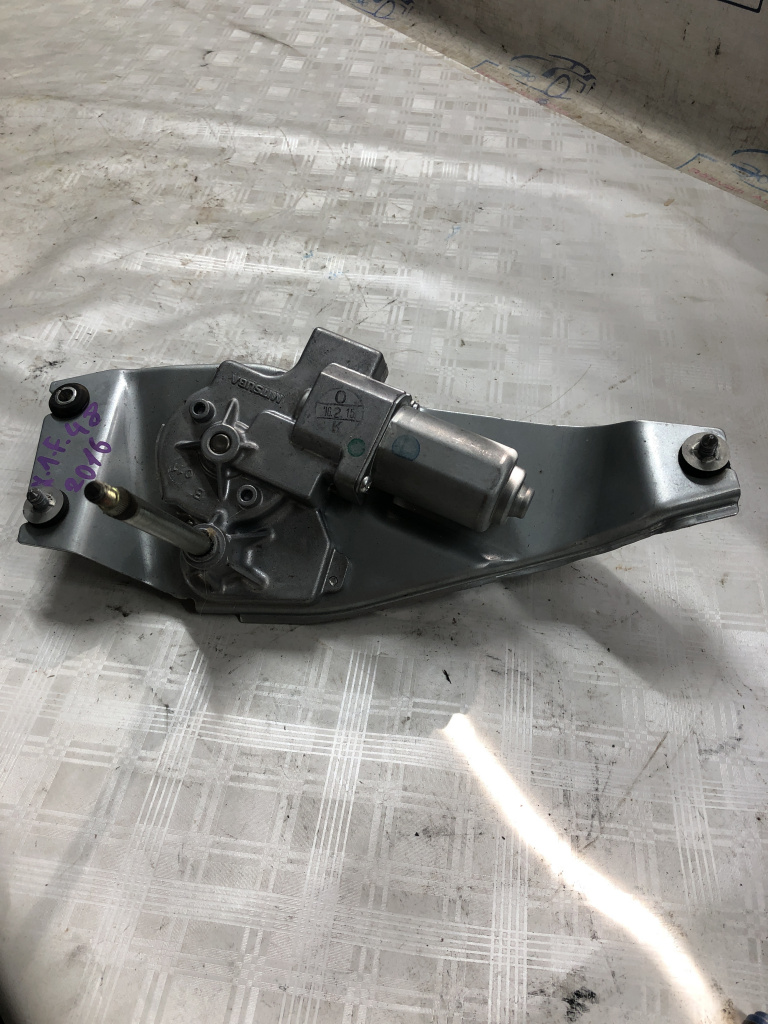 Motoras stergator haion BMW X1 F48 - Motorina 2016, 7356220