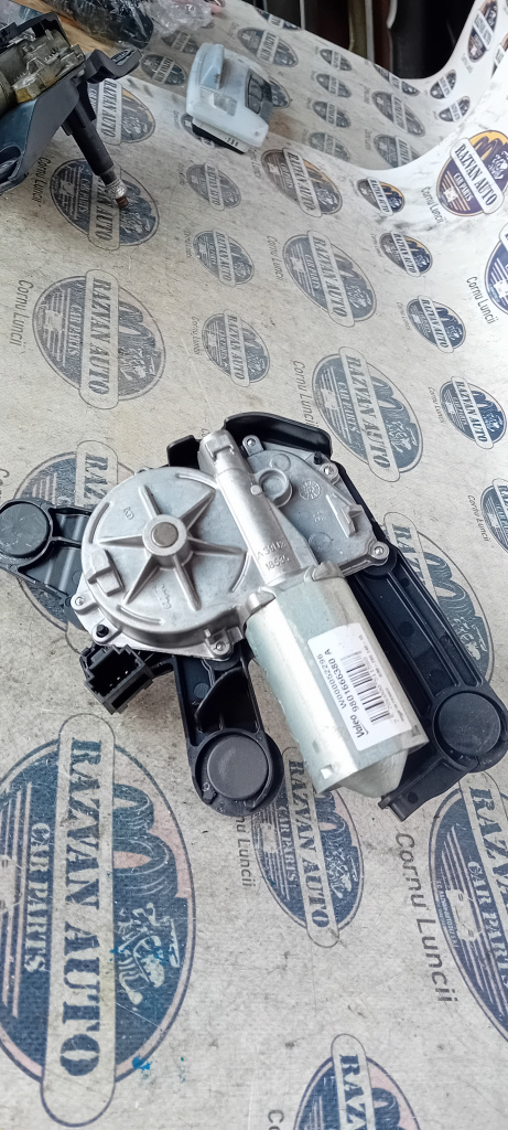 Motoras stergator haion Citroen Cactus 2015, 9801666380A